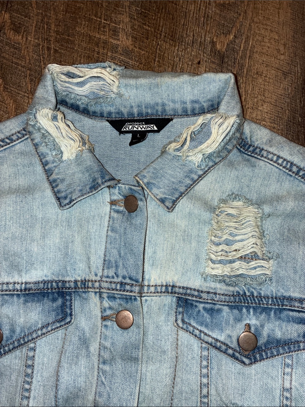 project RUNWAY Cropped Distressed Light Blue Denim Jacket - Picture 2 of 3